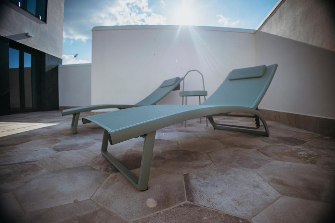 Oikos Apartamentos Turisticos Monesterio Exteriör bild