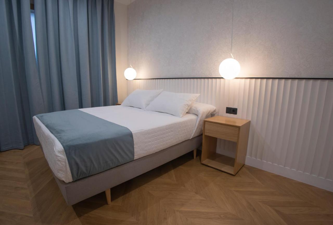 Oikos Apartamentos Turisticos Monesterio Exteriör bild