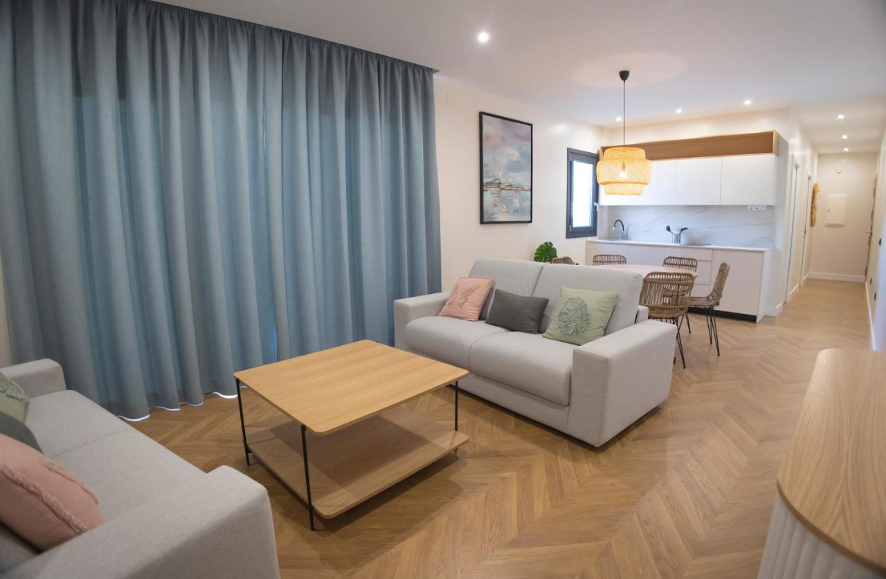 Oikos Apartamentos Turisticos Monesterio Exteriör bild
