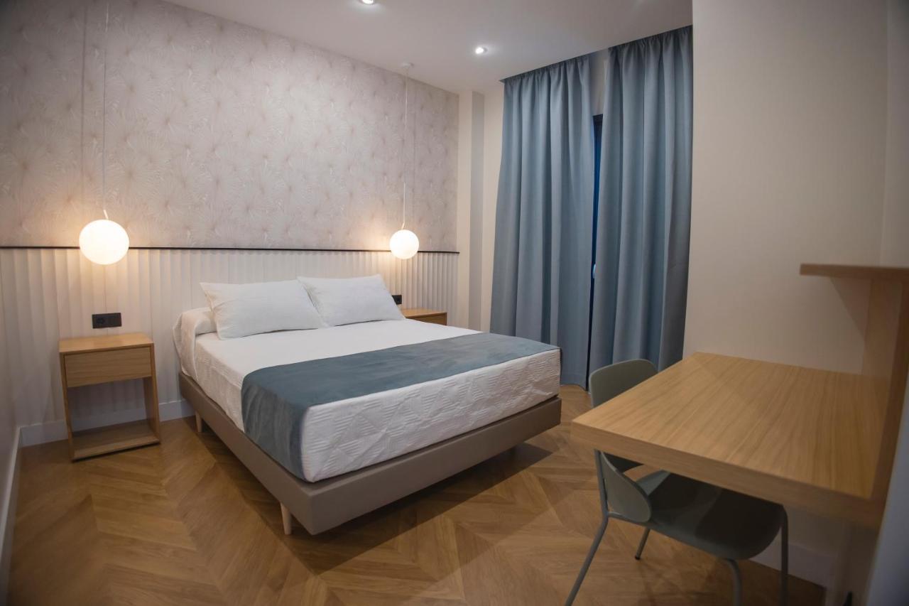 Oikos Apartamentos Turisticos Monesterio Exteriör bild
