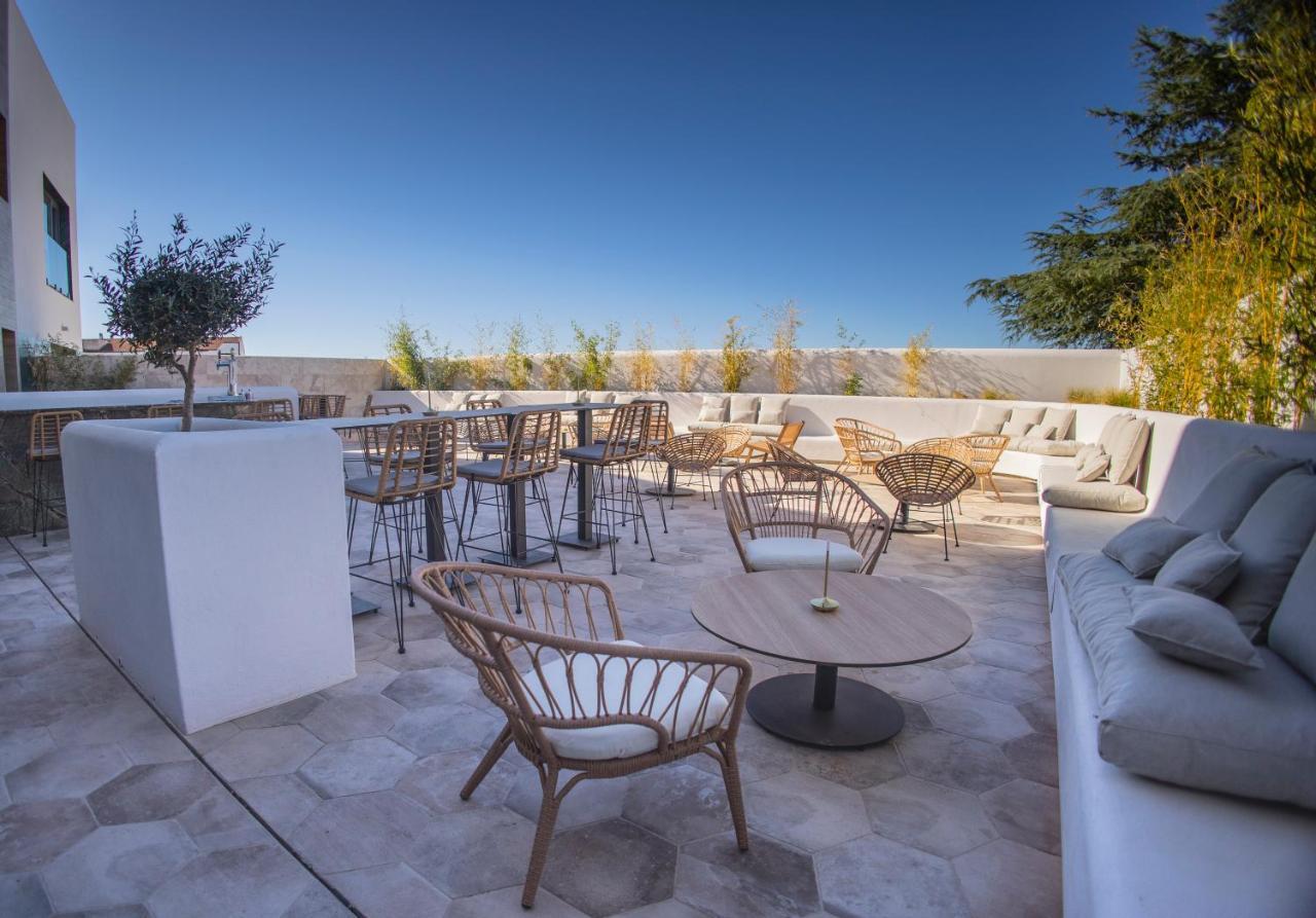 Oikos Apartamentos Turisticos Monesterio Exteriör bild